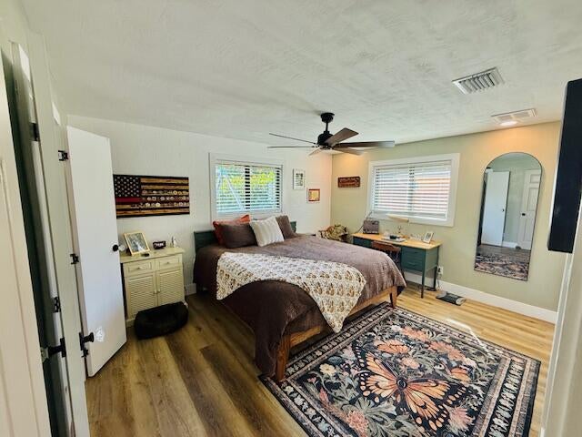 401 CIRCLE E