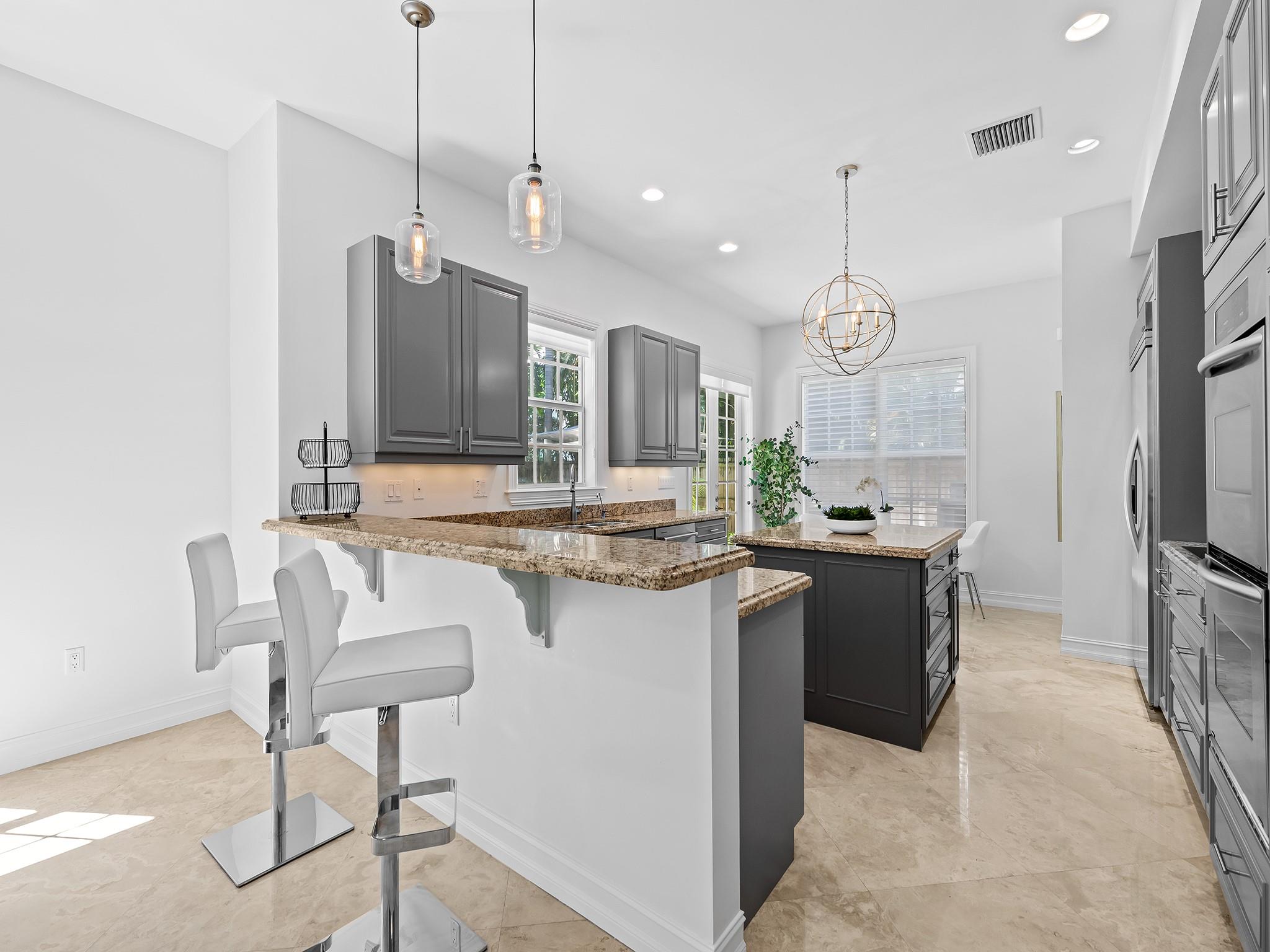 Rio Vista C J Hectors Res - Residential