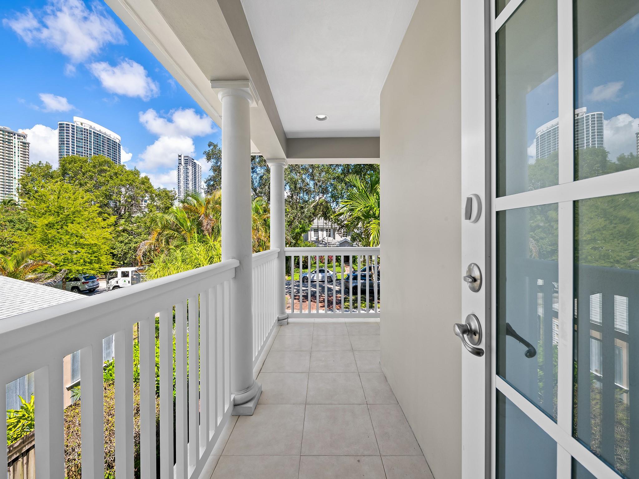 Rio Vista C J Hectors Res - Residential