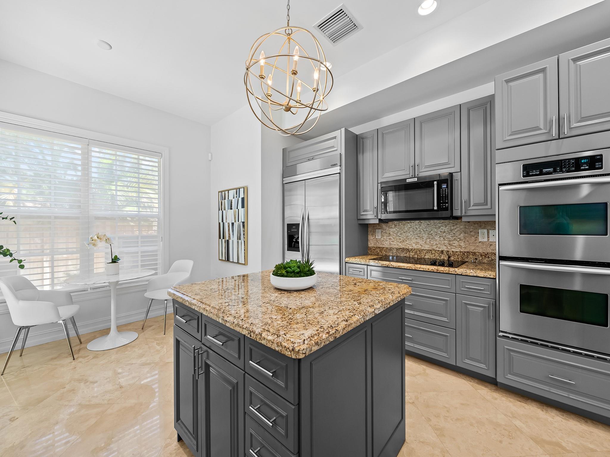 Rio Vista C J Hectors Res - Residential