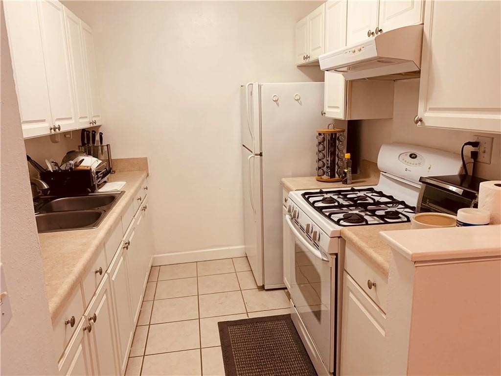 summit house condo - Residential