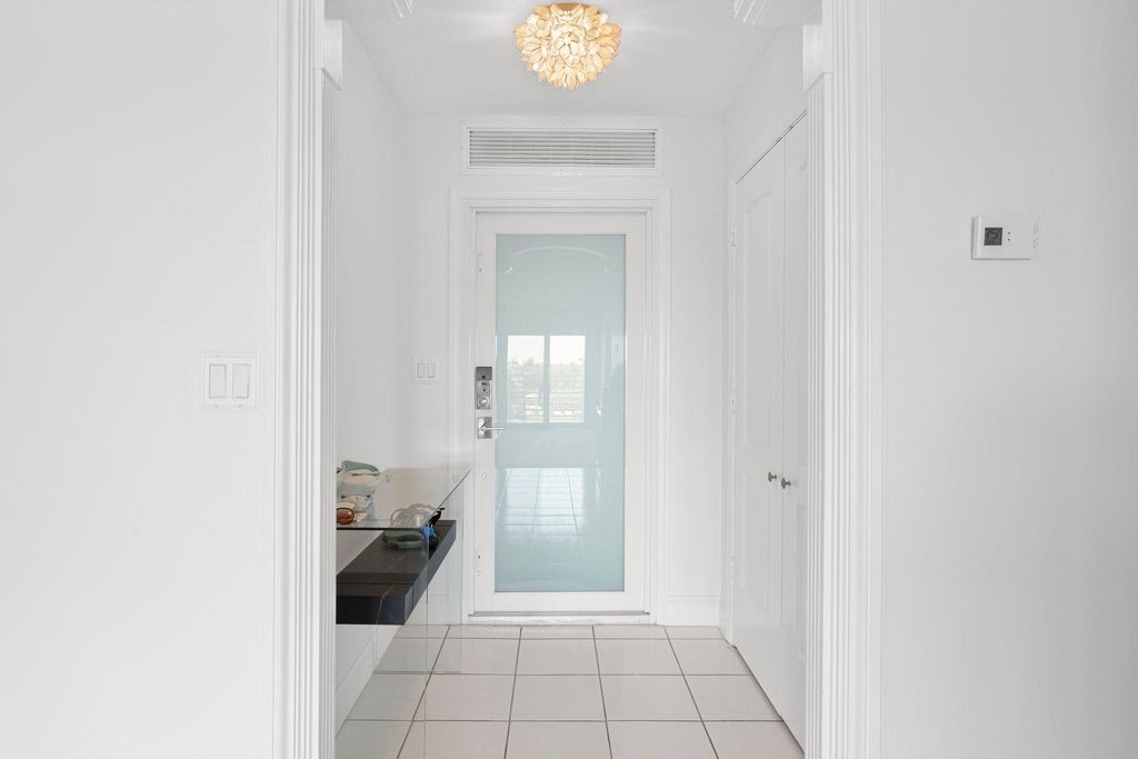 Photo of 2829 NE 33rd Court #404, Fort Lauderdale, FL 33306 (MLS # F10504623)