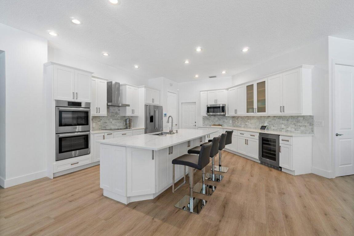 JUPITER RIVER ESTATES - Residential