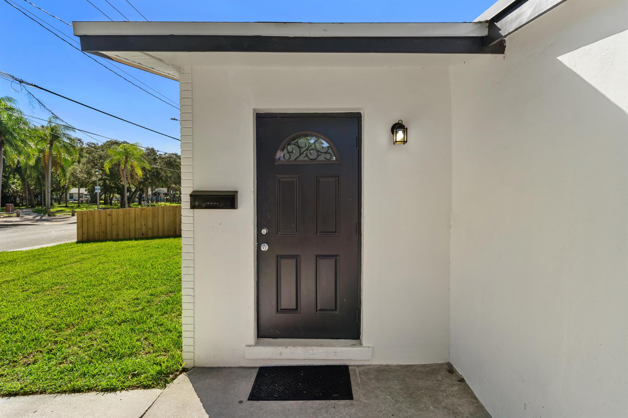 NORTH PALM BCH 2 - Residential