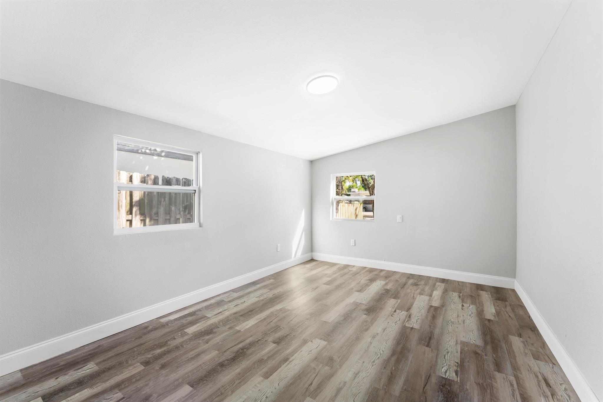 NORTH PALM BCH 2 - Residential