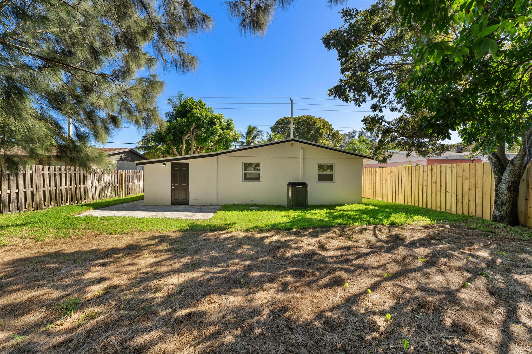 NORTH PALM BCH 2 - Residential