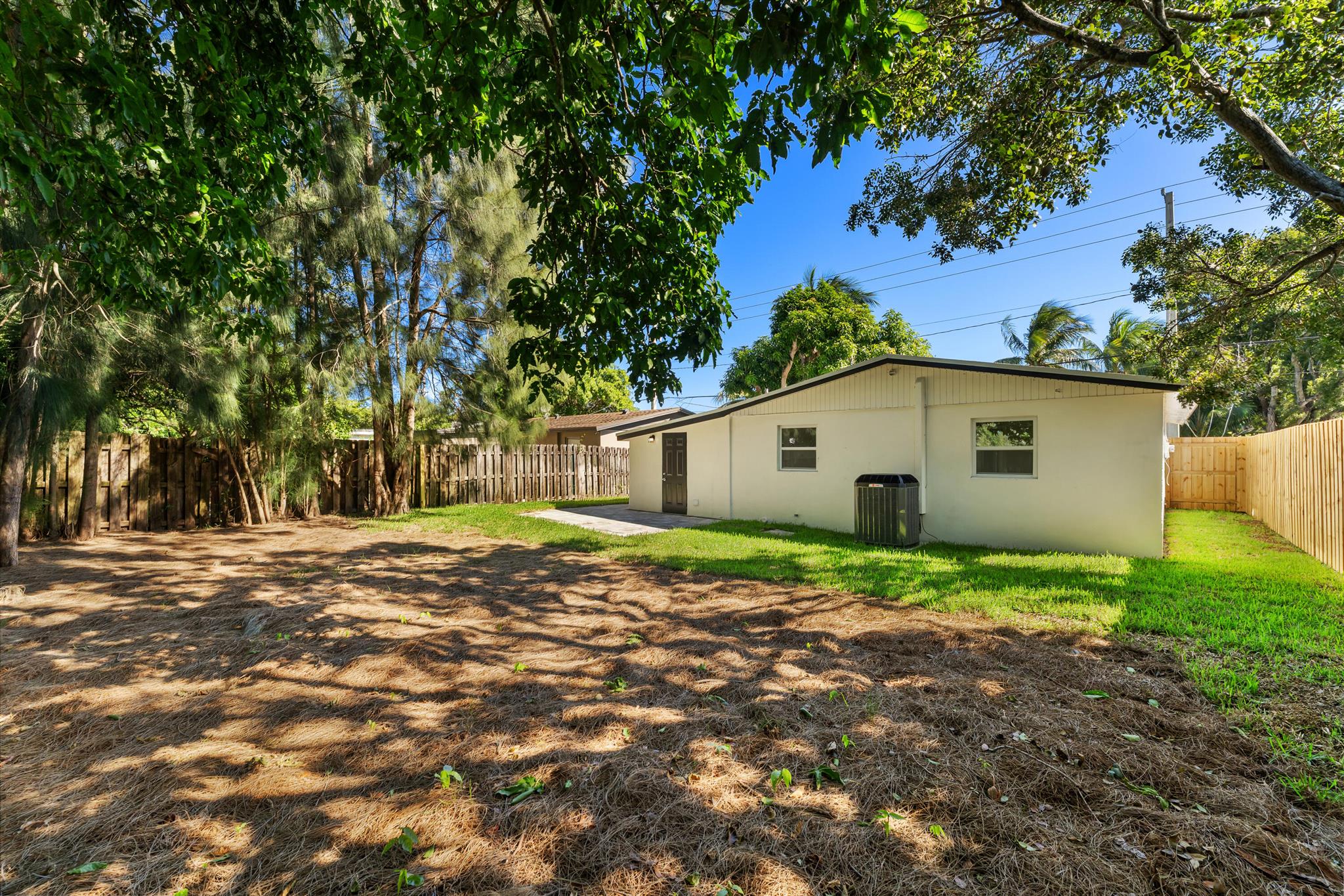 NORTH PALM BCH 2 - Residential