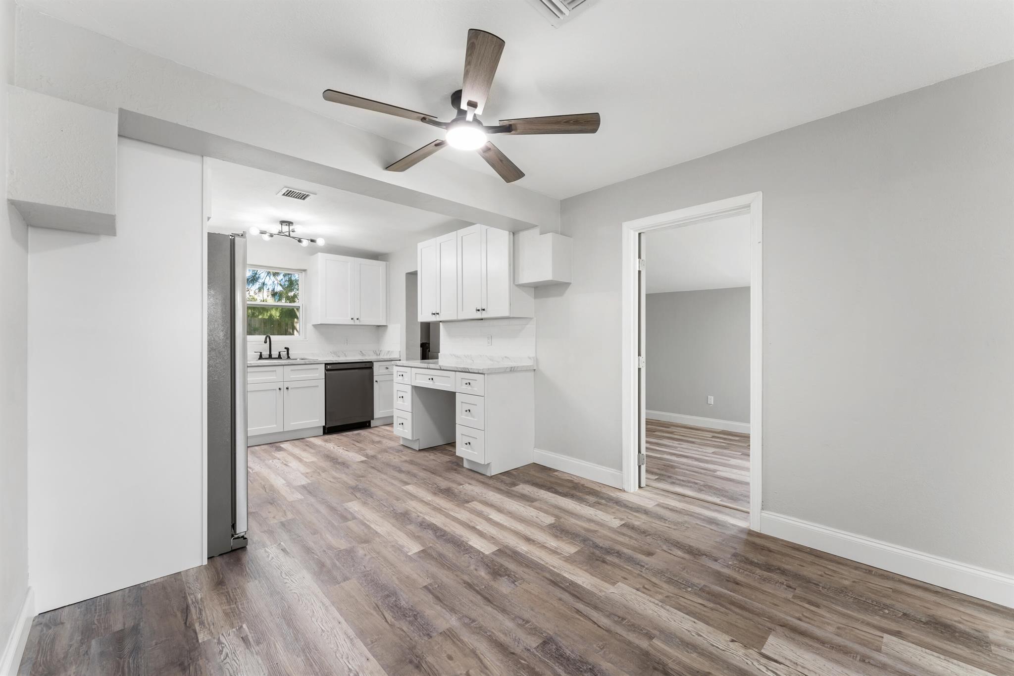 NORTH PALM BCH 2 - Residential