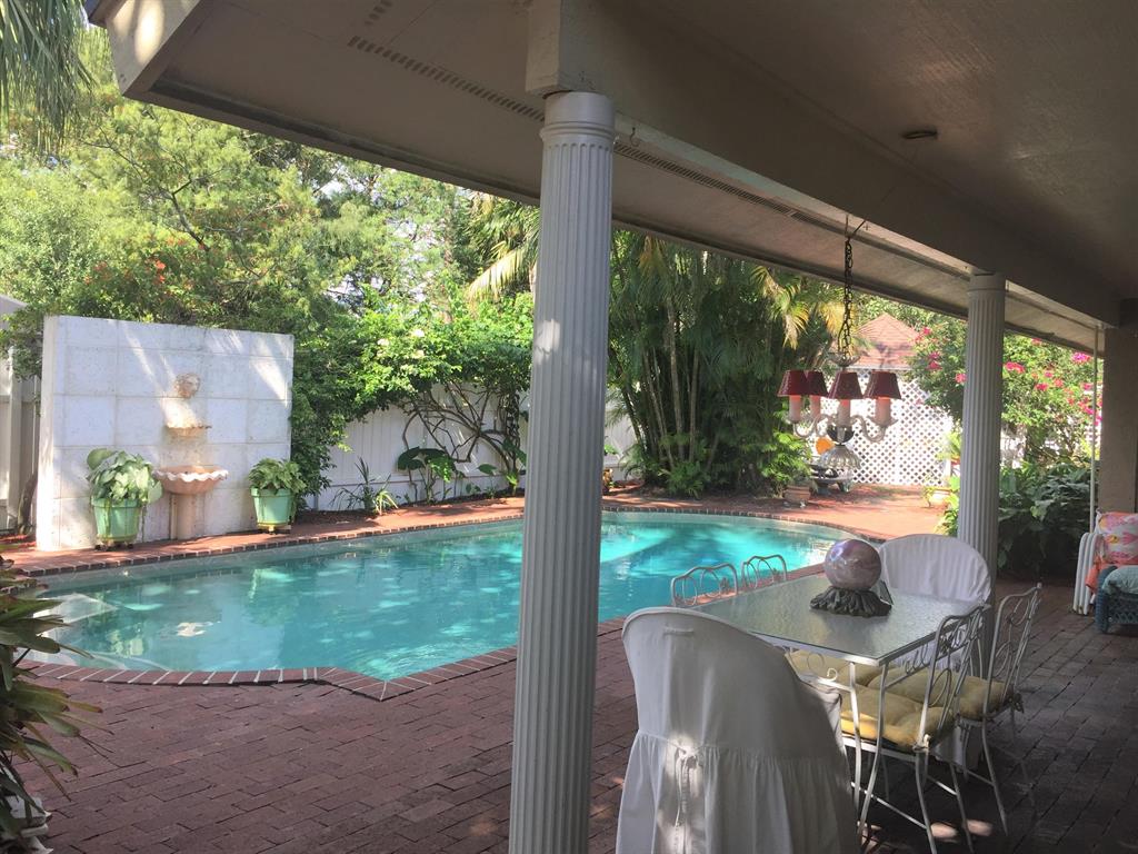 PINEWOOD EAST 2 OF WELLINGTON - Residential