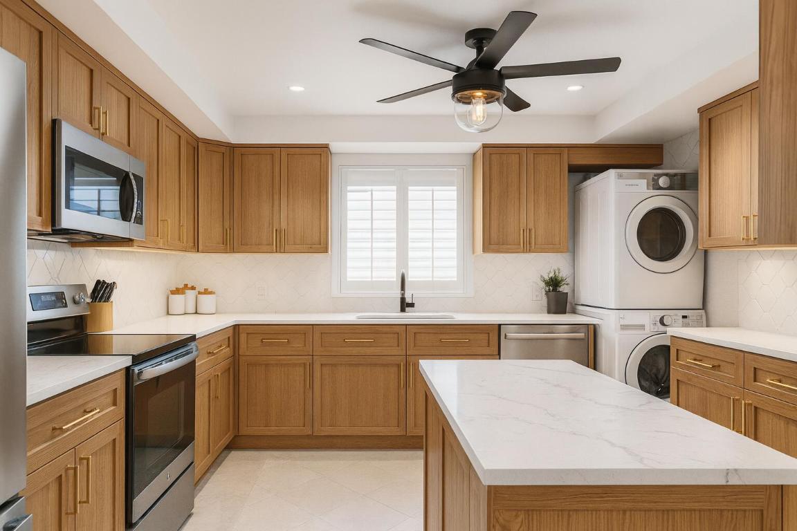 LAKE HARBOUR TOWERS CONDO - Residential