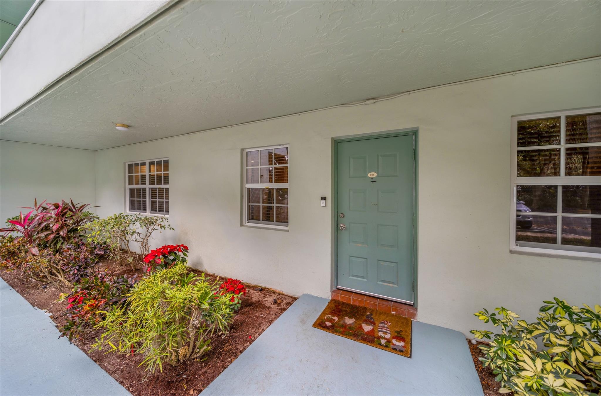 No 128 Palm-Aire Country - Residential Lease