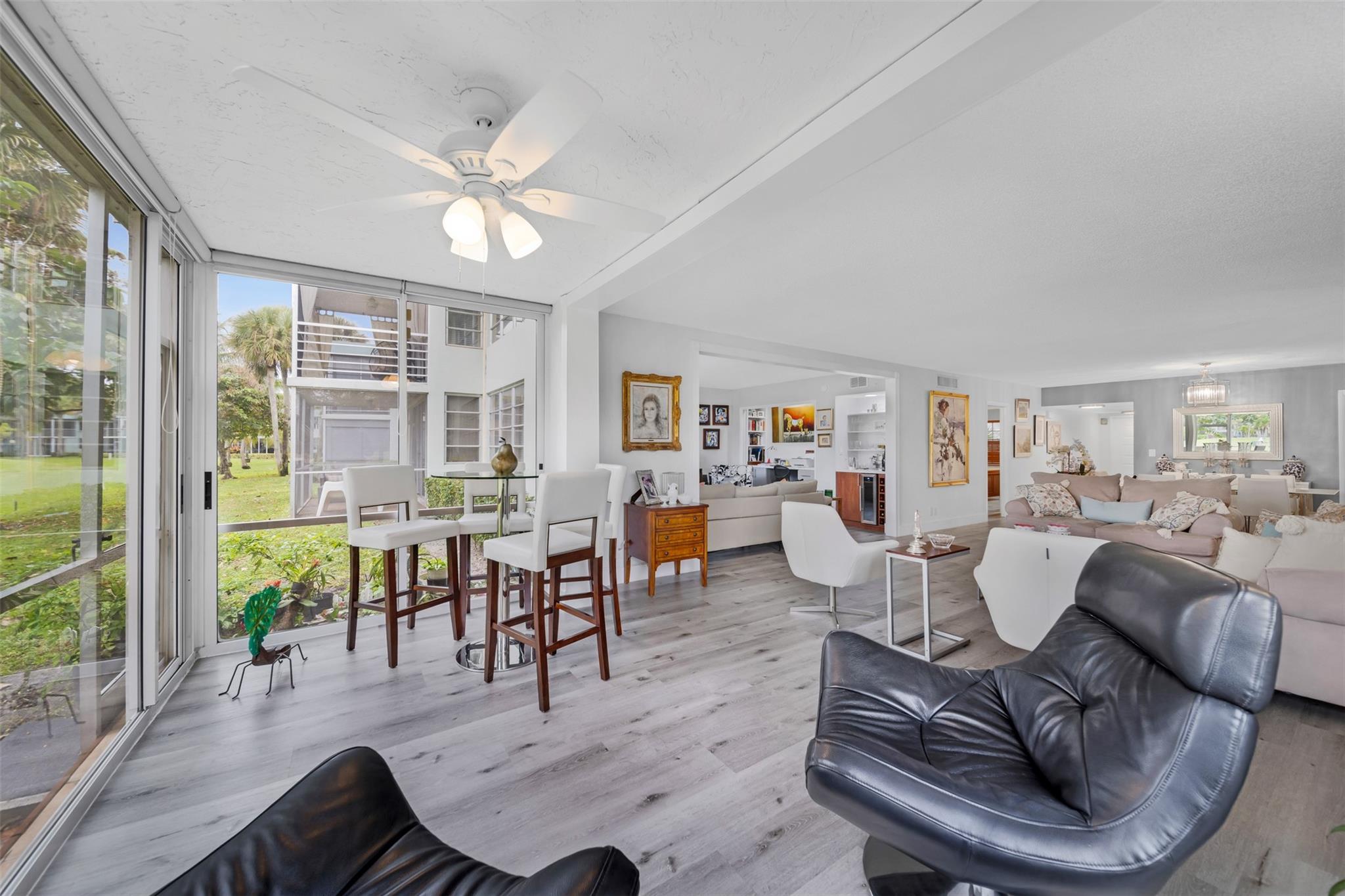 No 128 Palm-Aire Country - Residential Lease