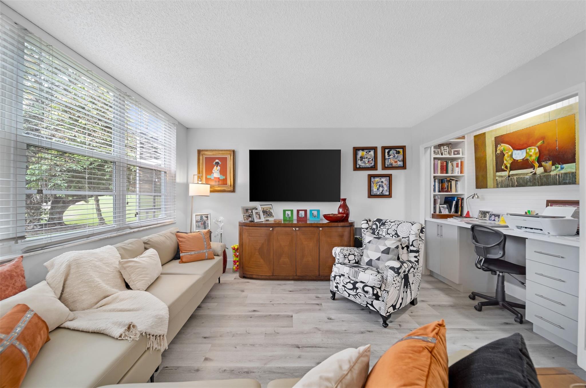 No 128 Palm-Aire Country - Residential Lease