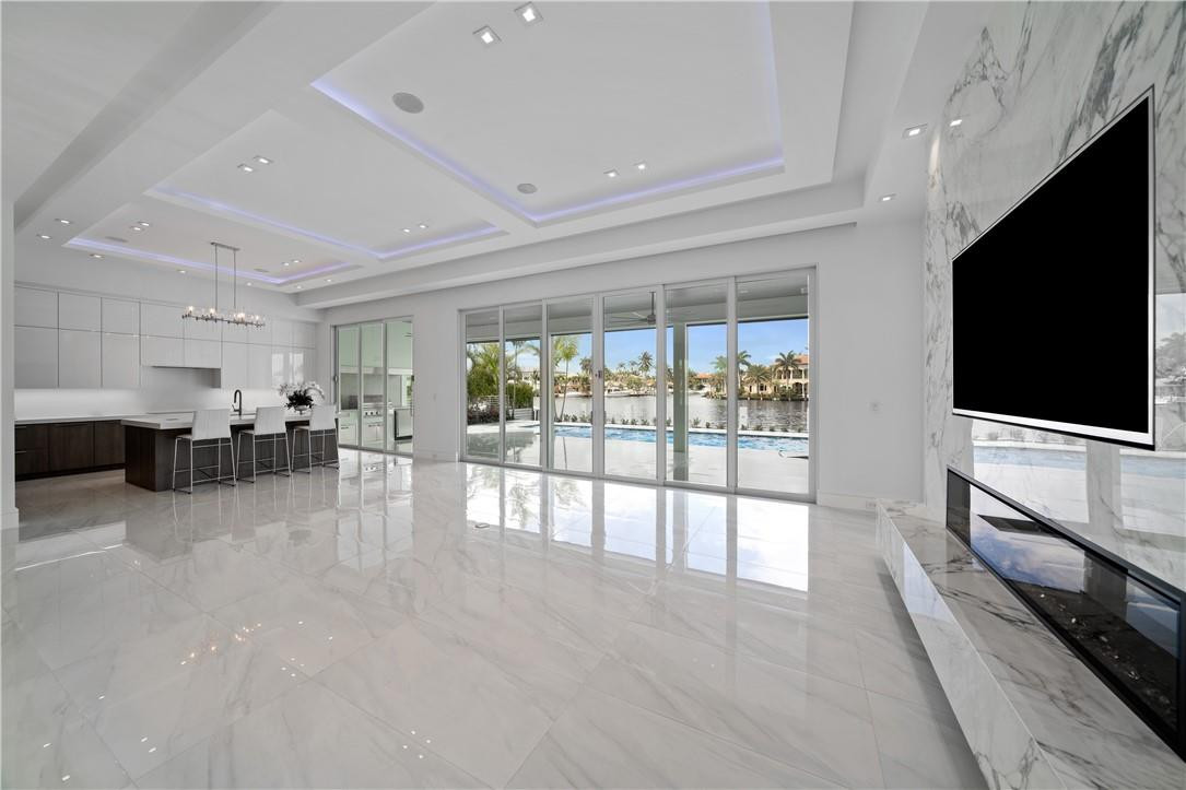 LAKE PLACID - Residential