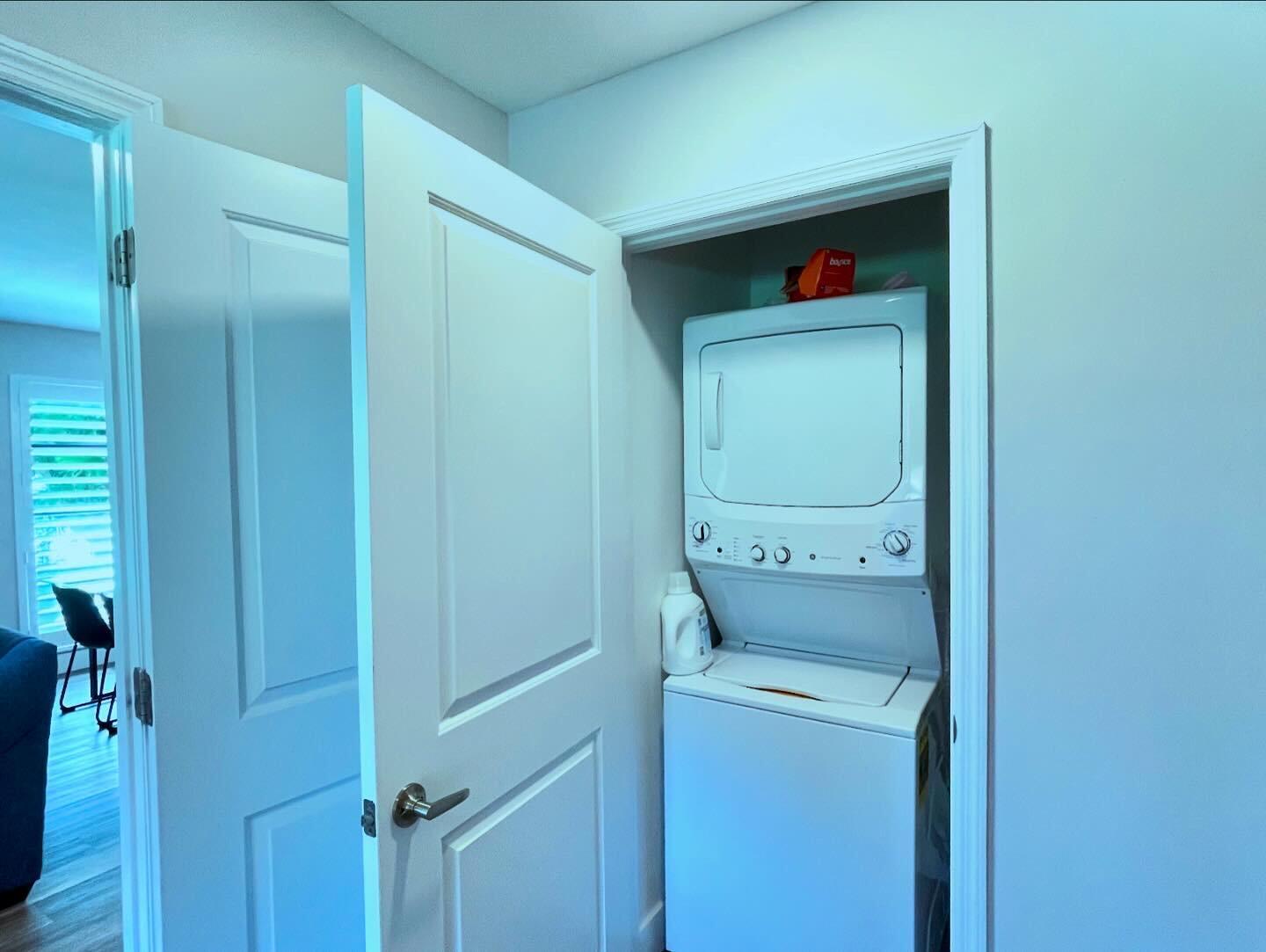 STRATFORD AT HUNTERS RUN CONDO - Residential