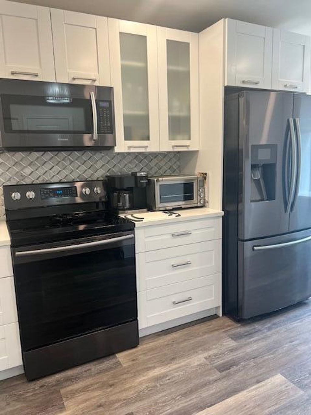 Photo of 5 E Stratford Dr #5d, Boynton Beach, FL 33436 (MLS # B26002117)