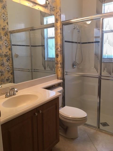 AVALON ESTATES - Residential Lease