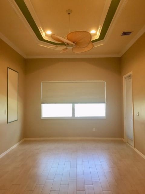 AVALON ESTATES - Residential Lease