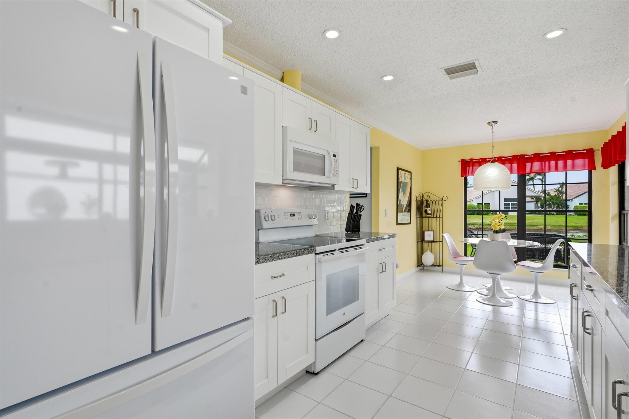 VILLAS OF GREEN GLEN III - Residential