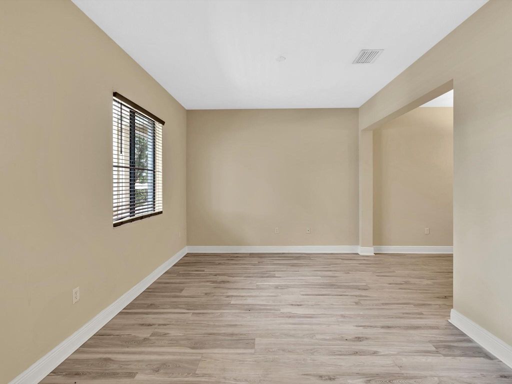 Photo of 2403 Venetian Way #2403, Boynton Beach, FL 33426 (MLS # R10994463)