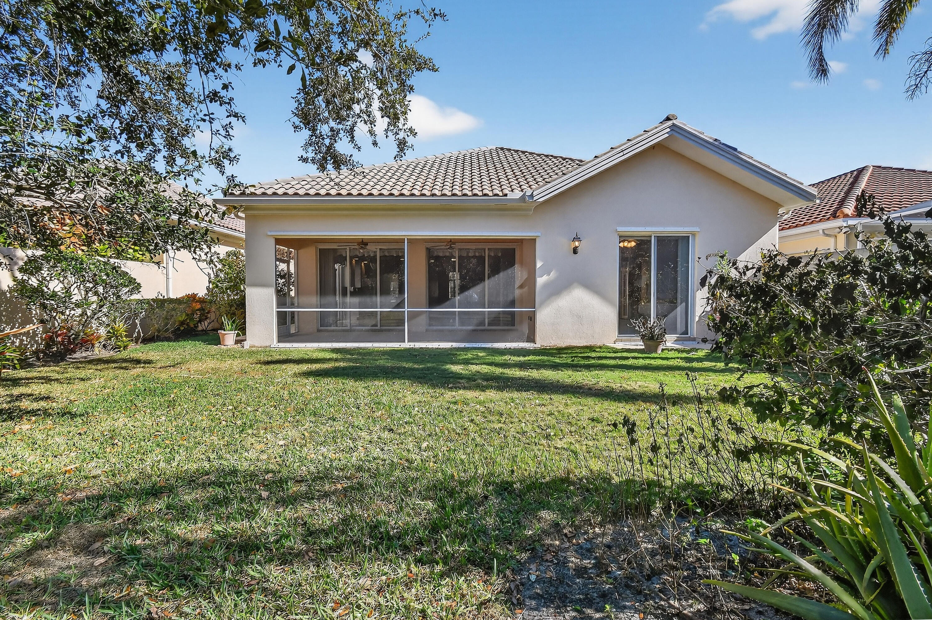 THE RETREAT - Residential