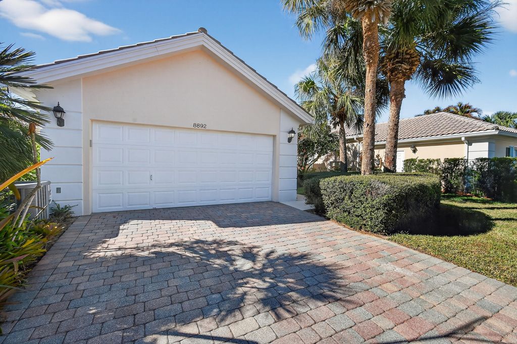 Photo of 8892 SE Eldorado Way, Hobe Sound, FL 33455 (MLS # R11161283)