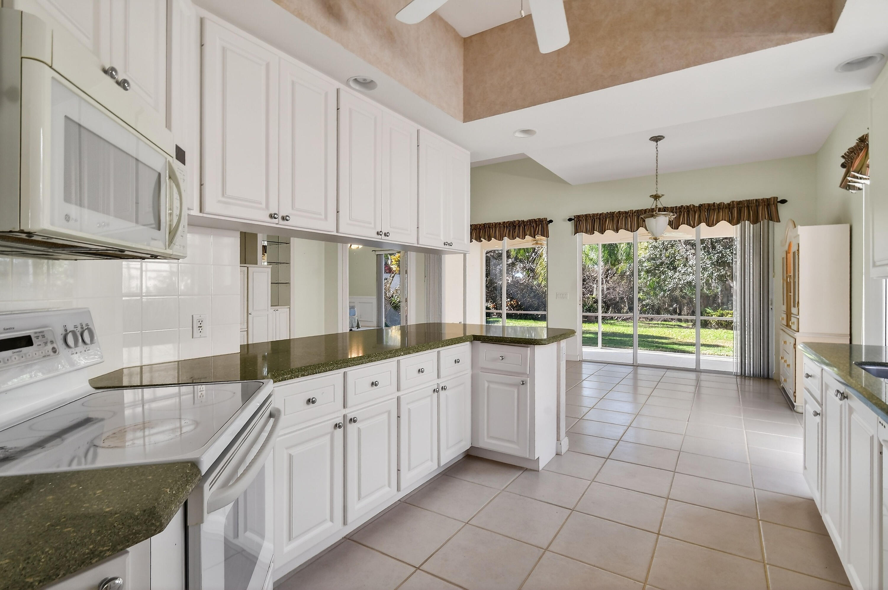 THE RETREAT - Residential