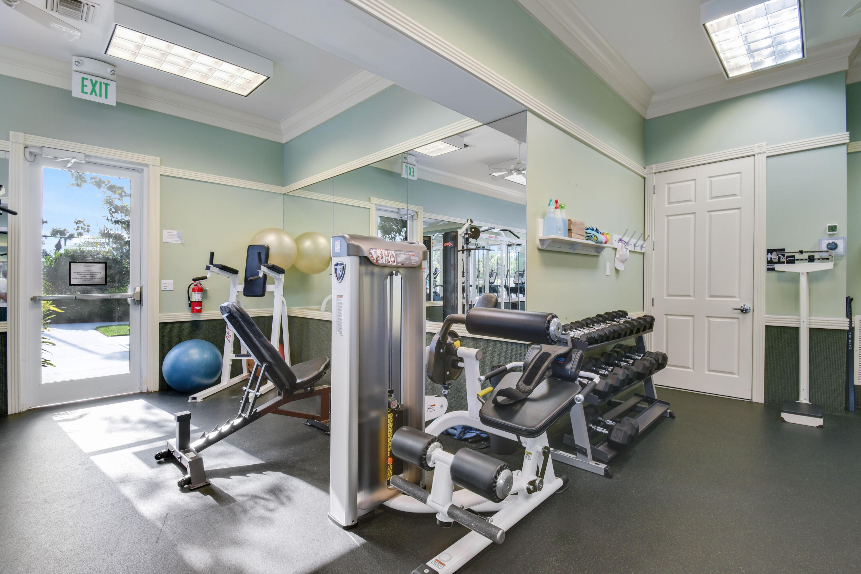 THE RETREAT - Residential