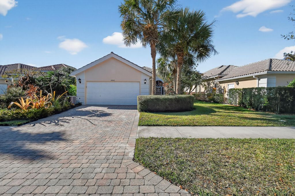 Photo of 8892 SE Eldorado Way, Hobe Sound, FL 33455 (MLS # R11161283)