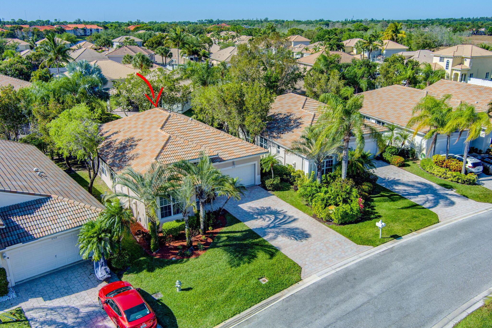 8722 San Andros