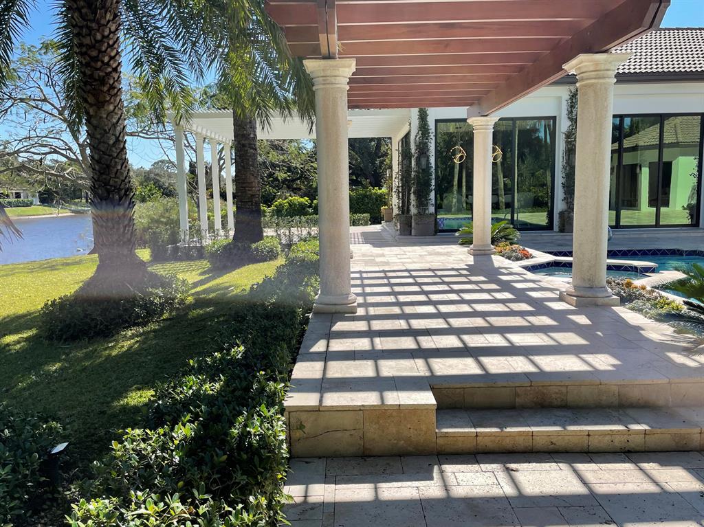 FOXE CHASE - Residential