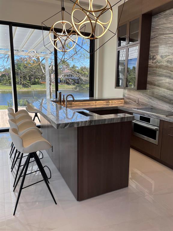 FOXE CHASE - Residential