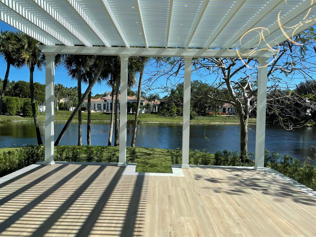 FOXE CHASE - Residential