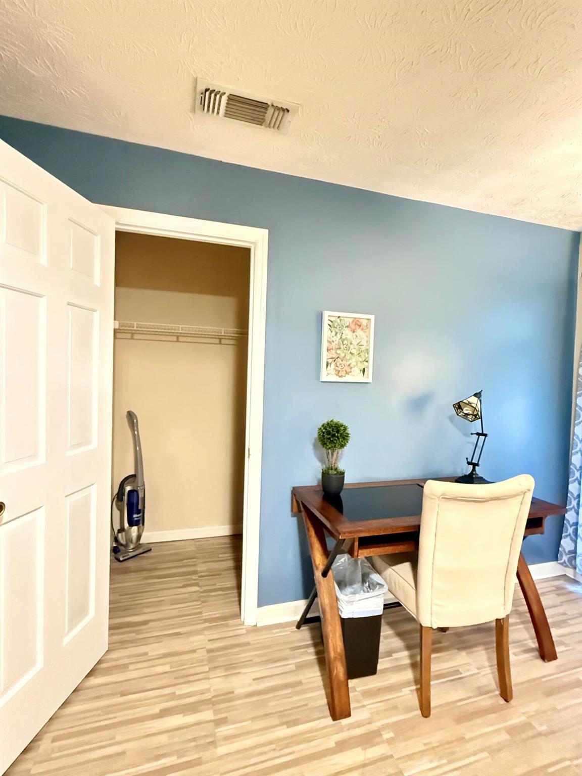 PORT ST LUCIE SECTION 39 - Residential Lease
