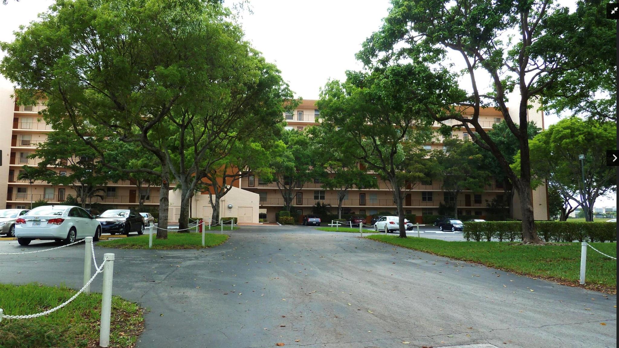 Fully Furnished 1BD/2BA in a 55+ community in West Delray Beach. Enjoy comfort and convenience in this generously sized, bright and airy home featuring a king-size bed, two sleeper sofas, a washer and dryer in the unit, and an eat-in kitchen. With seven closets and large rooms throughout, there's no shortage of space and storage.Relax on the glass-enclosed balcony with a beautiful view, or take a dip in the community pool just across the street.Ideally located just 6 miles from the beach, 2 miles from Delray Marketplace, and close to shopping, dining, and entertainment. The community is also on the city bus line, with a stop conveniently located right outside Bonaire. Rent includes:*Water*Basic cable TV*Internet