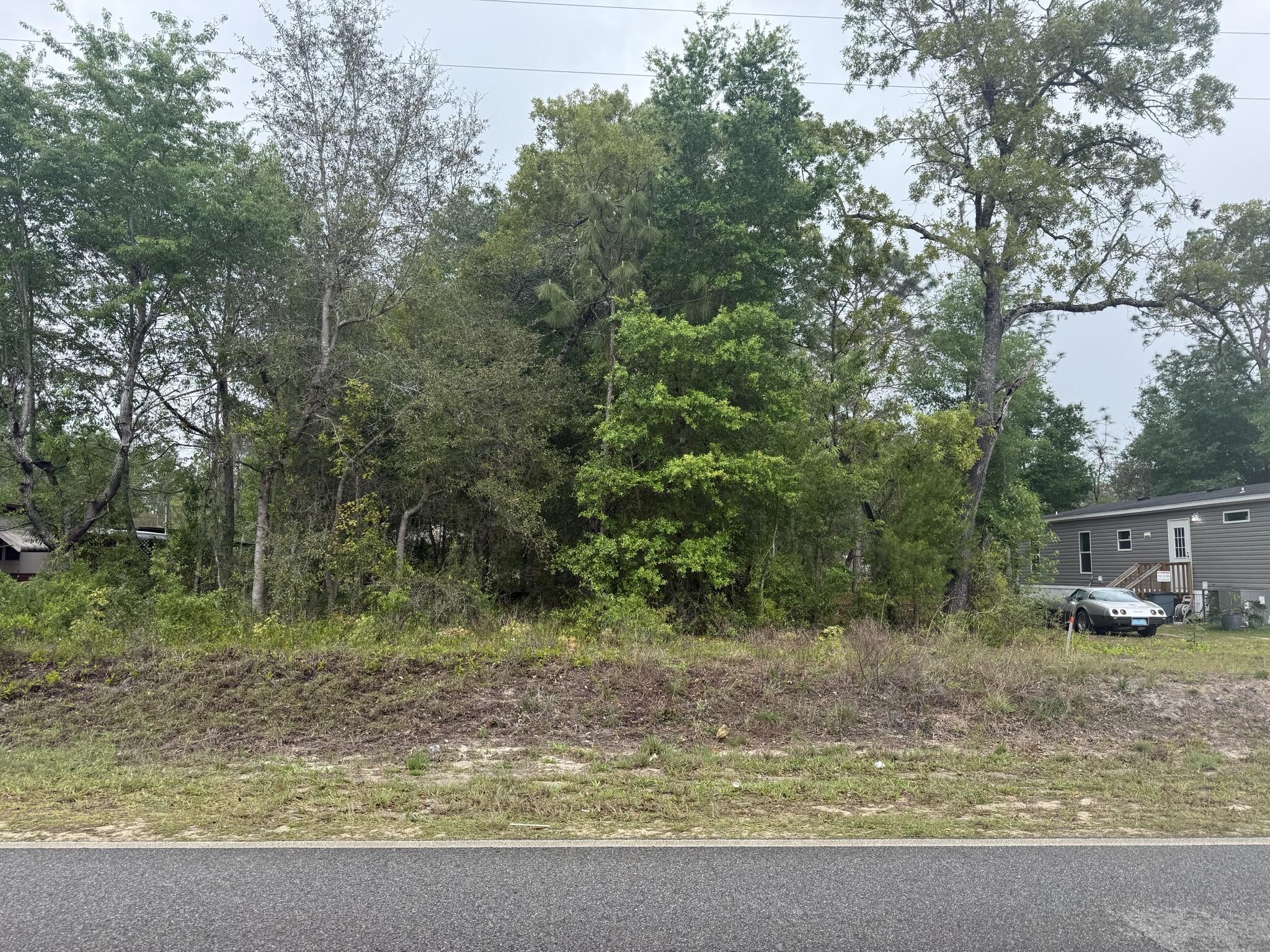 INTERLACHEN LAKES ESTATES - Land