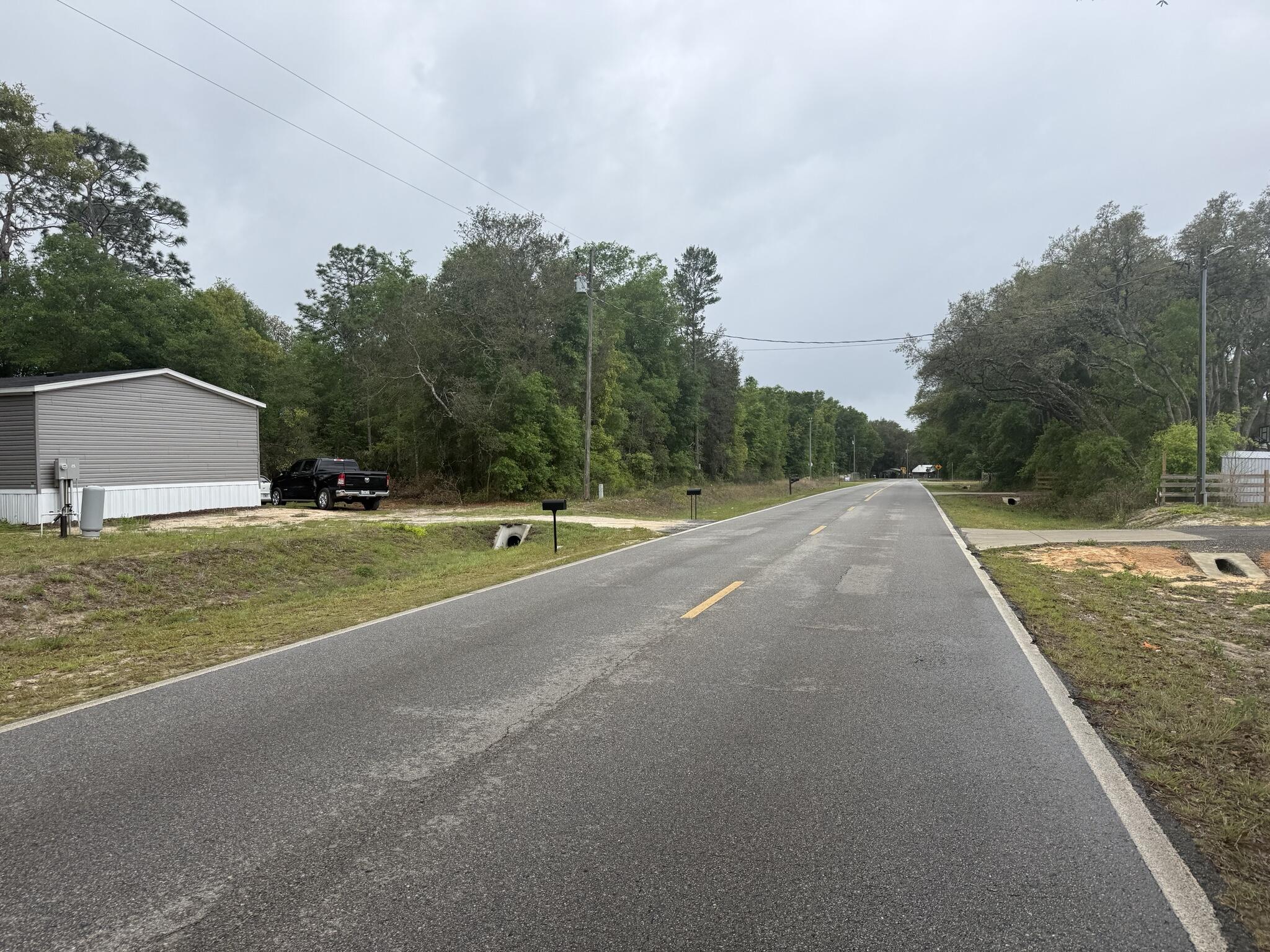 INTERLACHEN LAKES ESTATES - Land