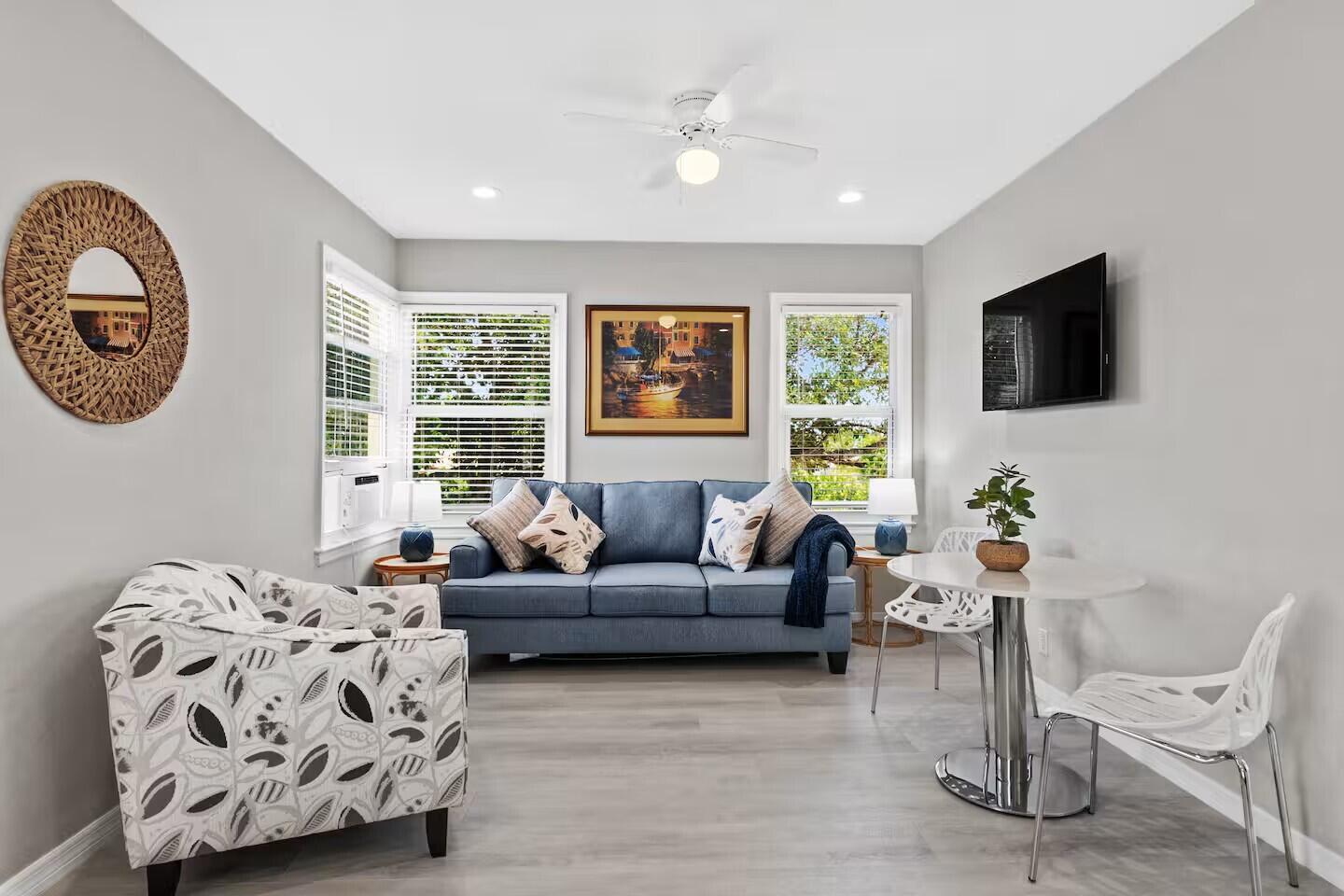 BOYNTON PLACE - Residential Lease