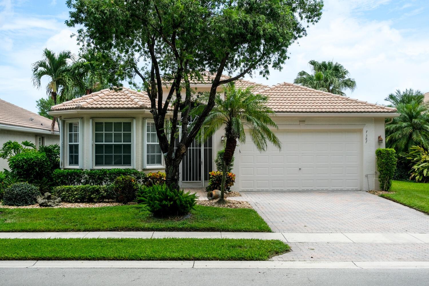 View Delray Beach, FL 33446 house