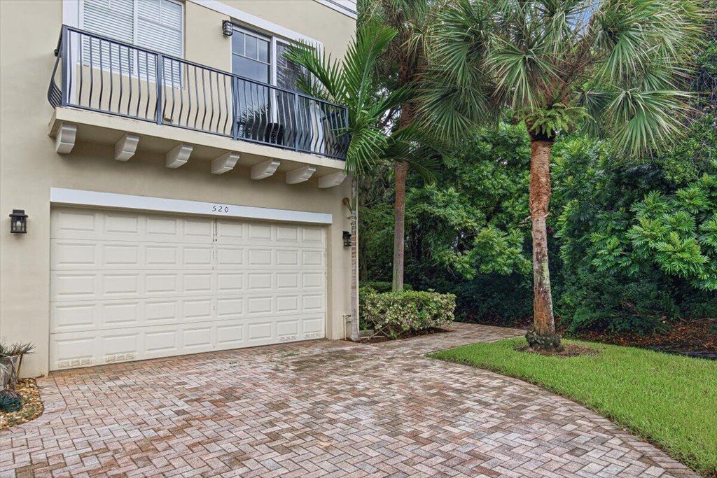Photo of 520 NW 39TH Circle, Boca Raton, FL 33431 (MLS # B26067850)