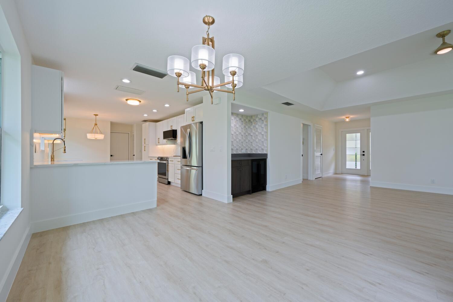 2347 SW Brookwood Lane