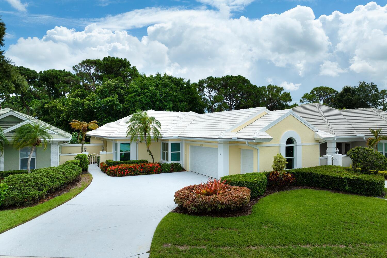 2347 SW Brookwood Lane