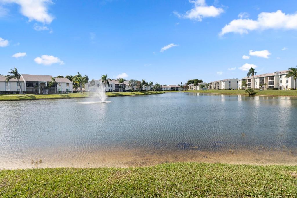 Photo of 1110 Green Pine Boulevard #H2, West Palm Beach, FL 33409 (MLS # R11153570)