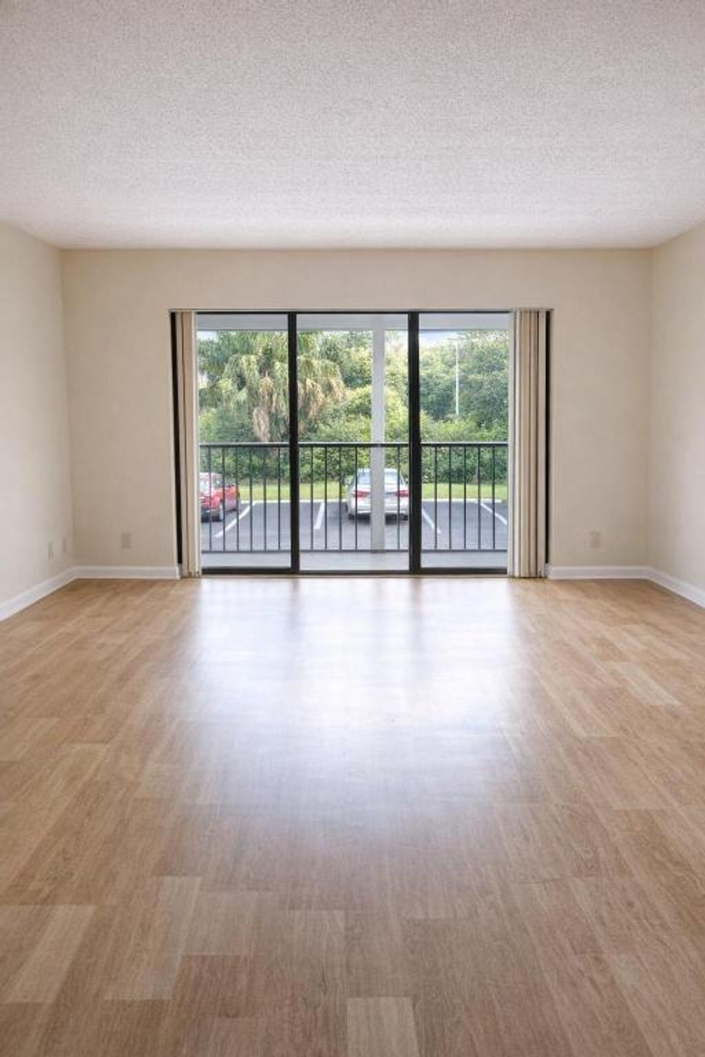 Photo of 1110 Green Pine Boulevard #H2, West Palm Beach, FL 33409 (MLS # R11153570)