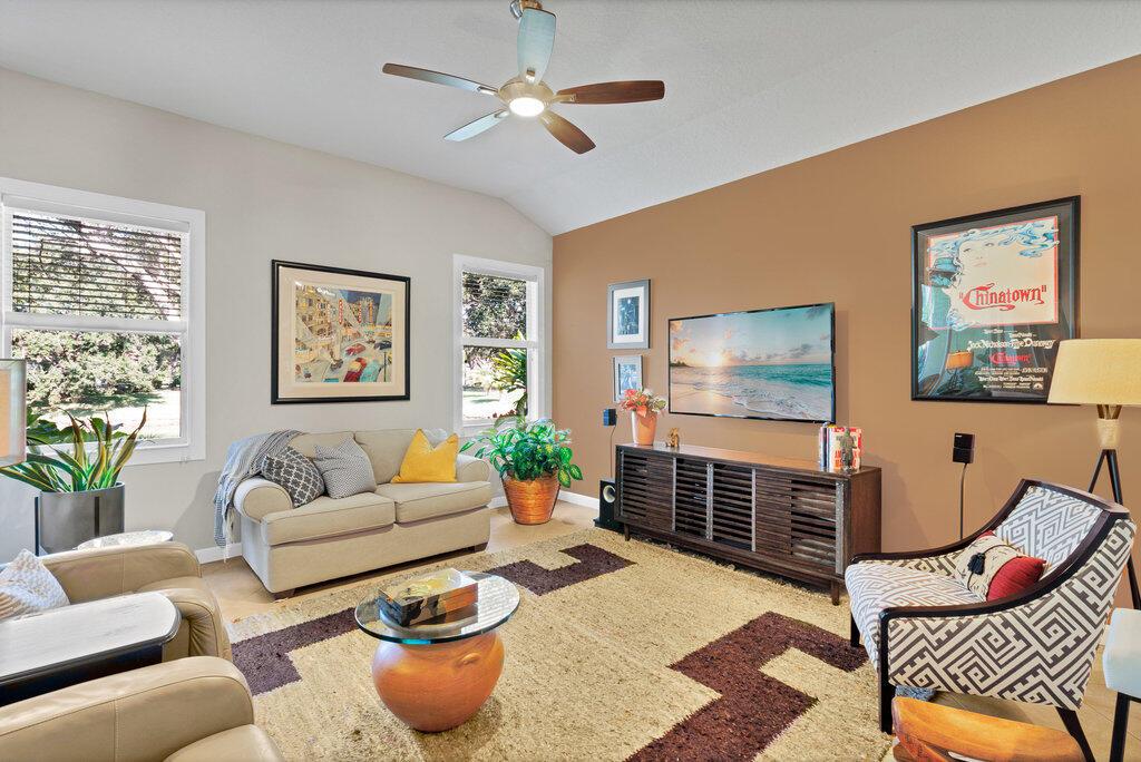 KENWOOD VILLAGE PD SUBDIV - Residential