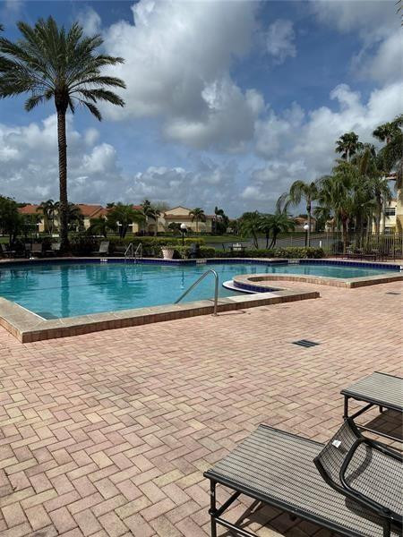 Royal Poinciana Condo - Residential Lease