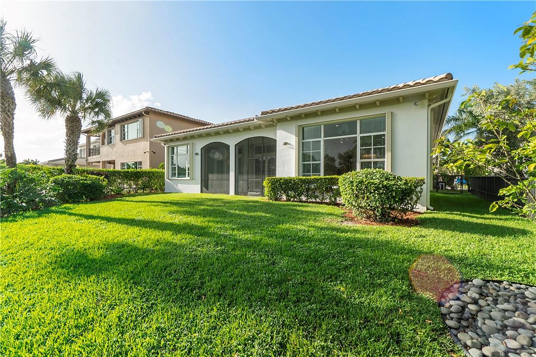 Heron Bay Northeast 173-9 - Residential Lease