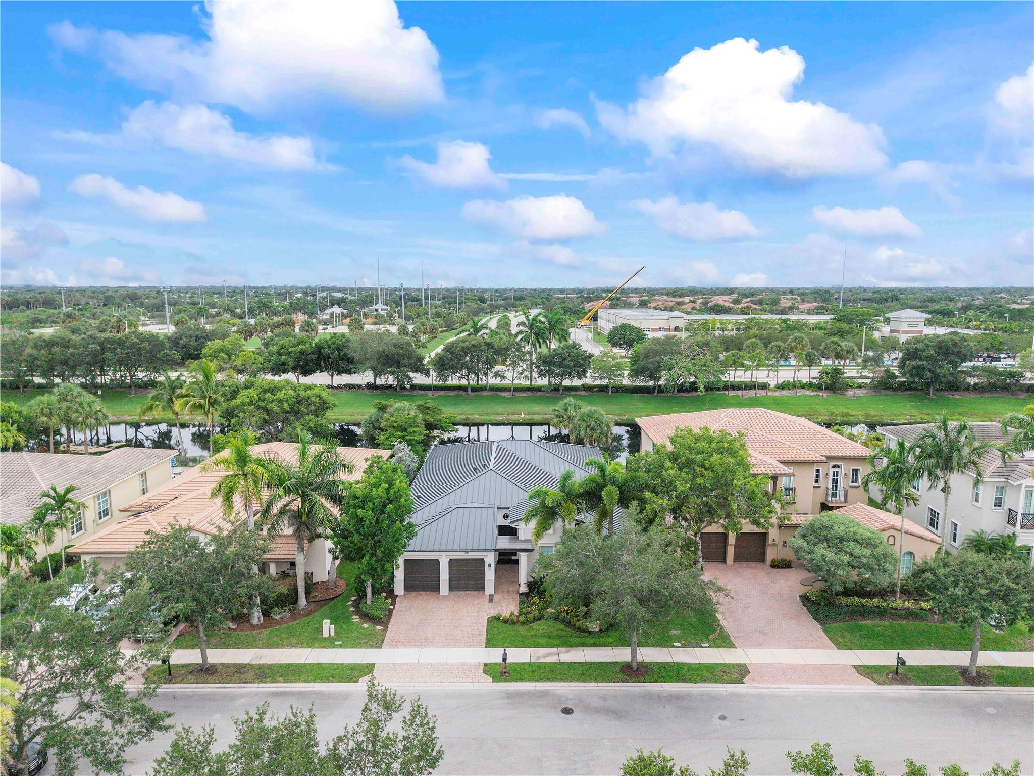 Heron Bay Northeast 173-9 - Residential Lease