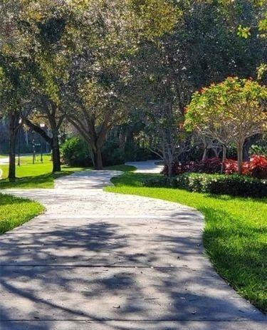Heron Bay Northeast 173-9 - Residential Lease