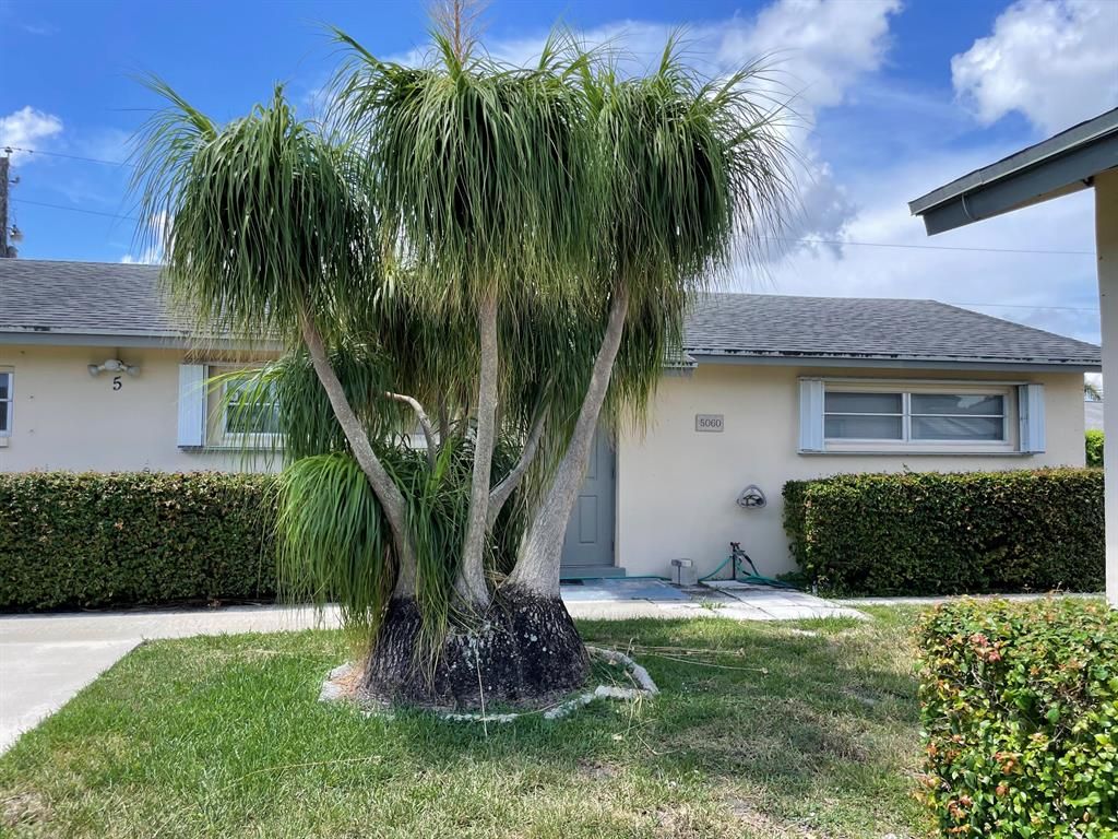 Photo of 5060 Michigan Avenue Ave #5-D, West Palm Beach, FL 33415 (MLS # R10820919)